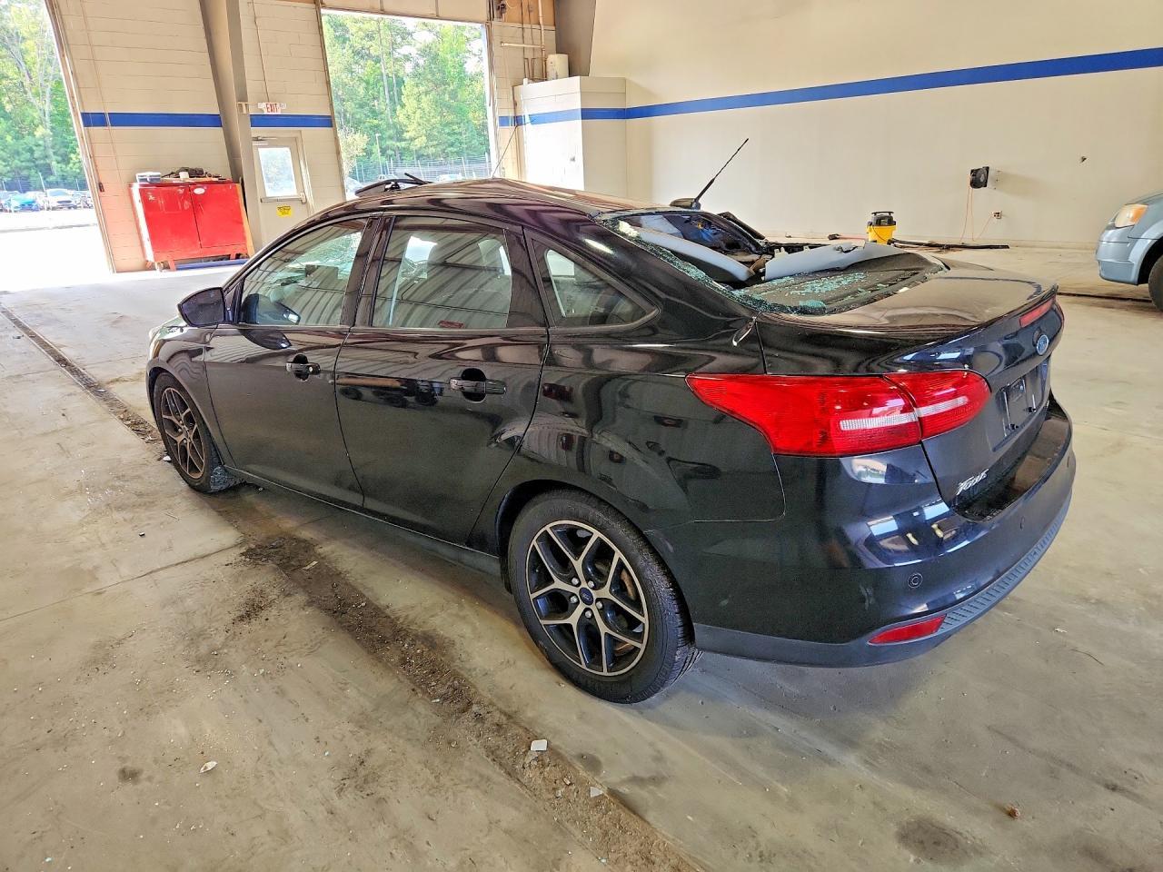 2018 Ford Focus Sel - Фото 2