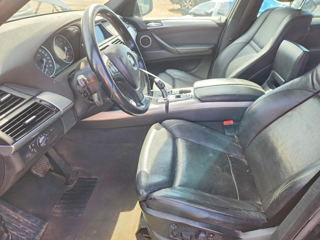2010 BMW X5 xDrive48I - Фото 7