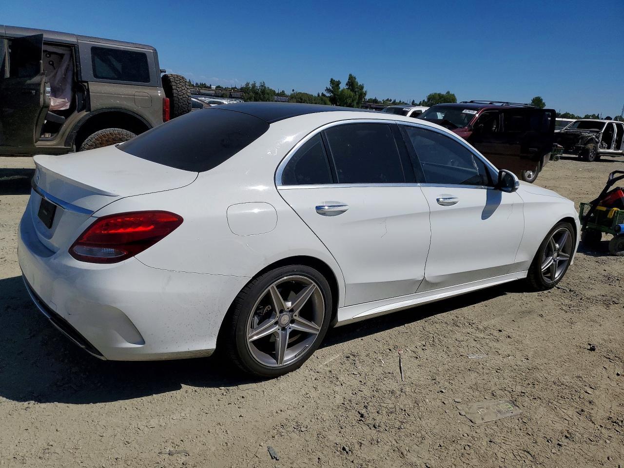 2016 Mercedes-Benz C 300 - Фото 3