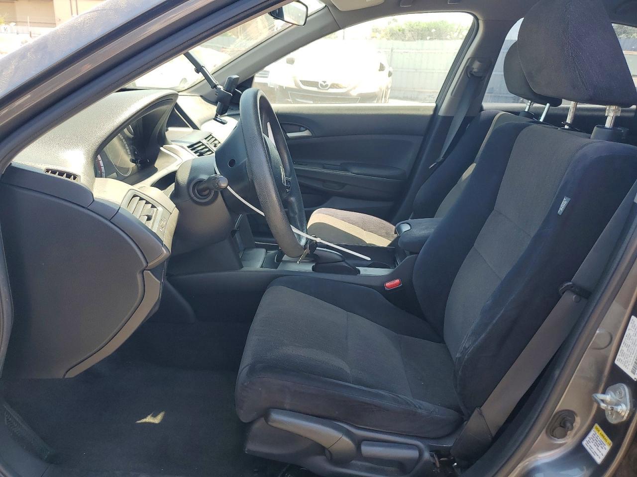 2009 Honda Accord Lx - Image 7