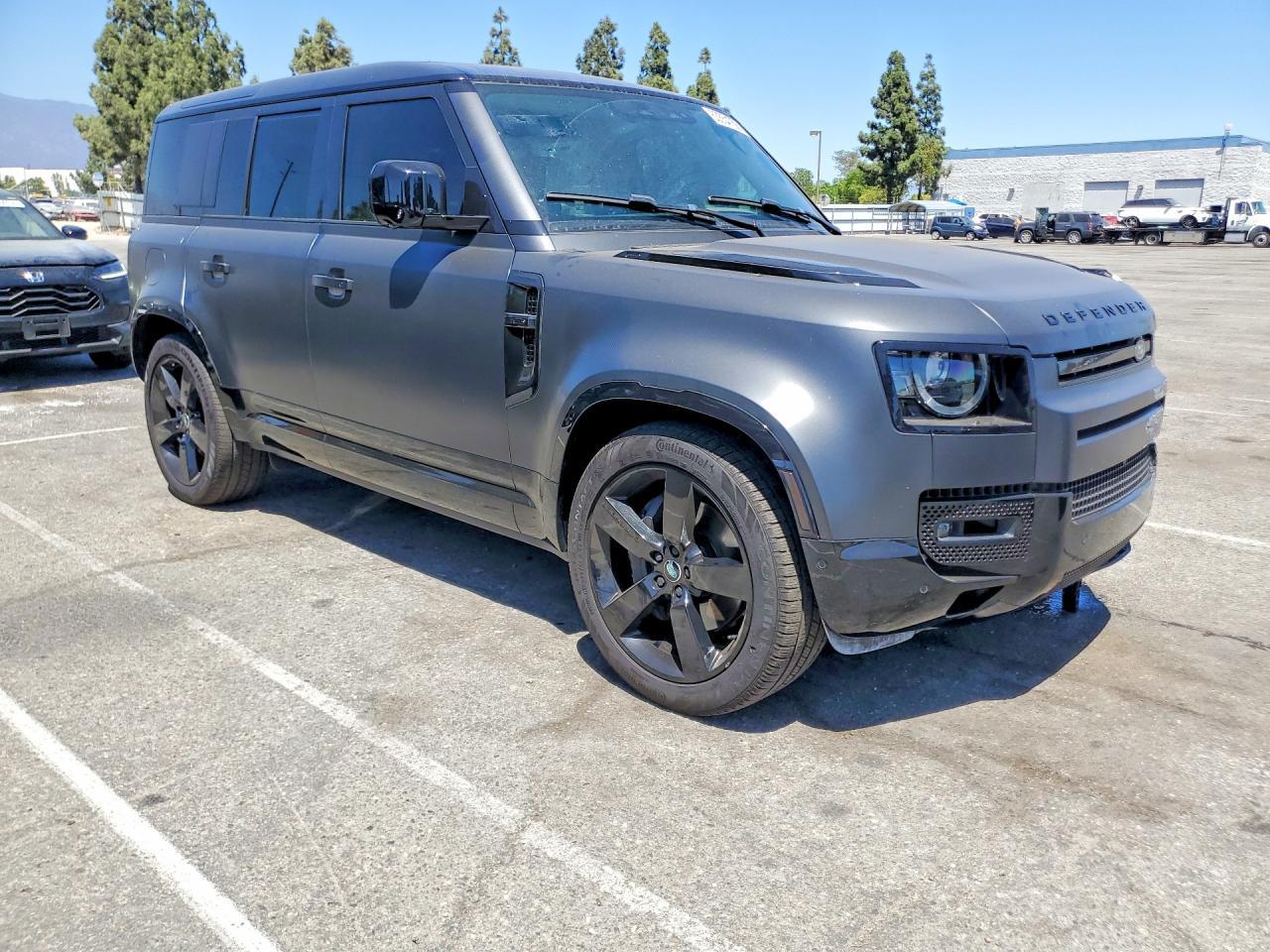 2025 Land Rover Defender 110 X-Dynamic Se - Фото 4