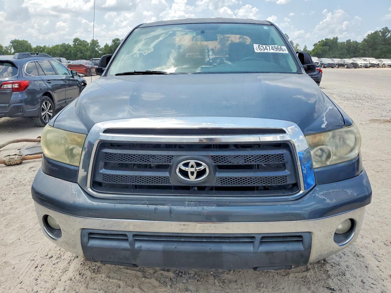 2010 Toyota Tundra Double Cab Sr5 - Image 5