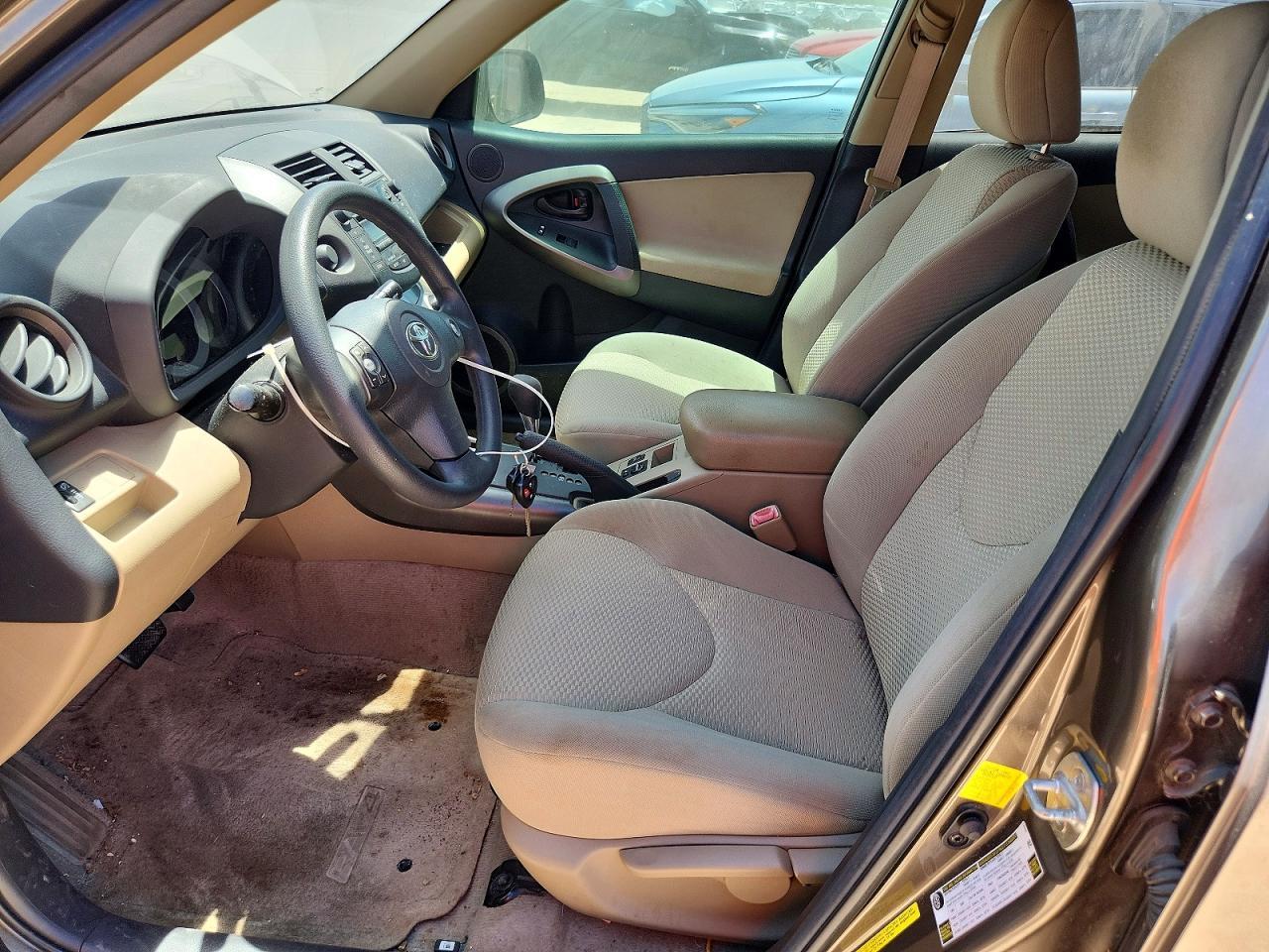 2011 Toyota Rav4 Base - Фото 7