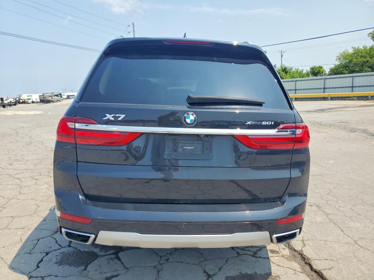 2019 BMW X7 - Фото 6