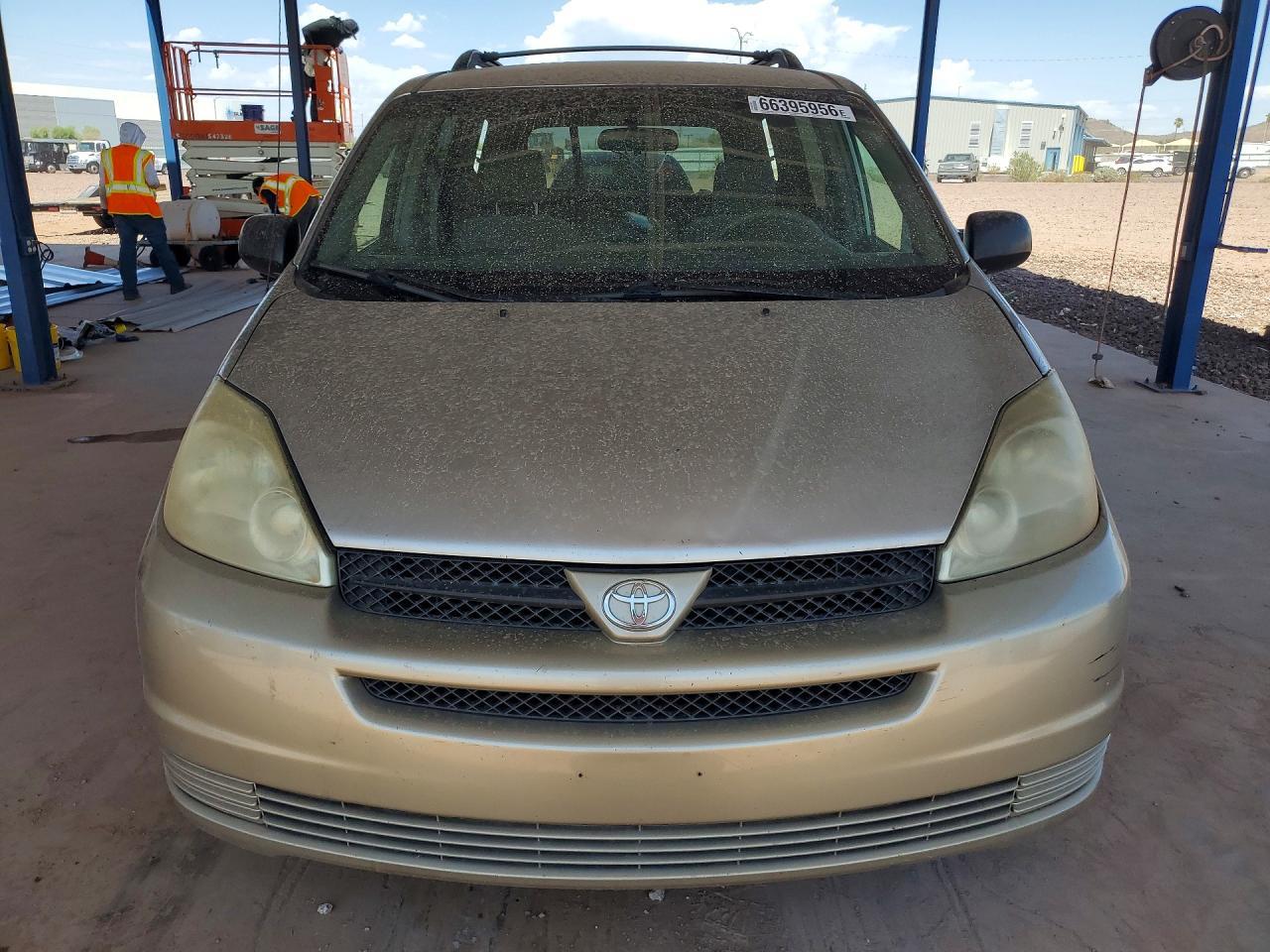 2005 Toyota Sienna Le 8 Passenger - Image 5