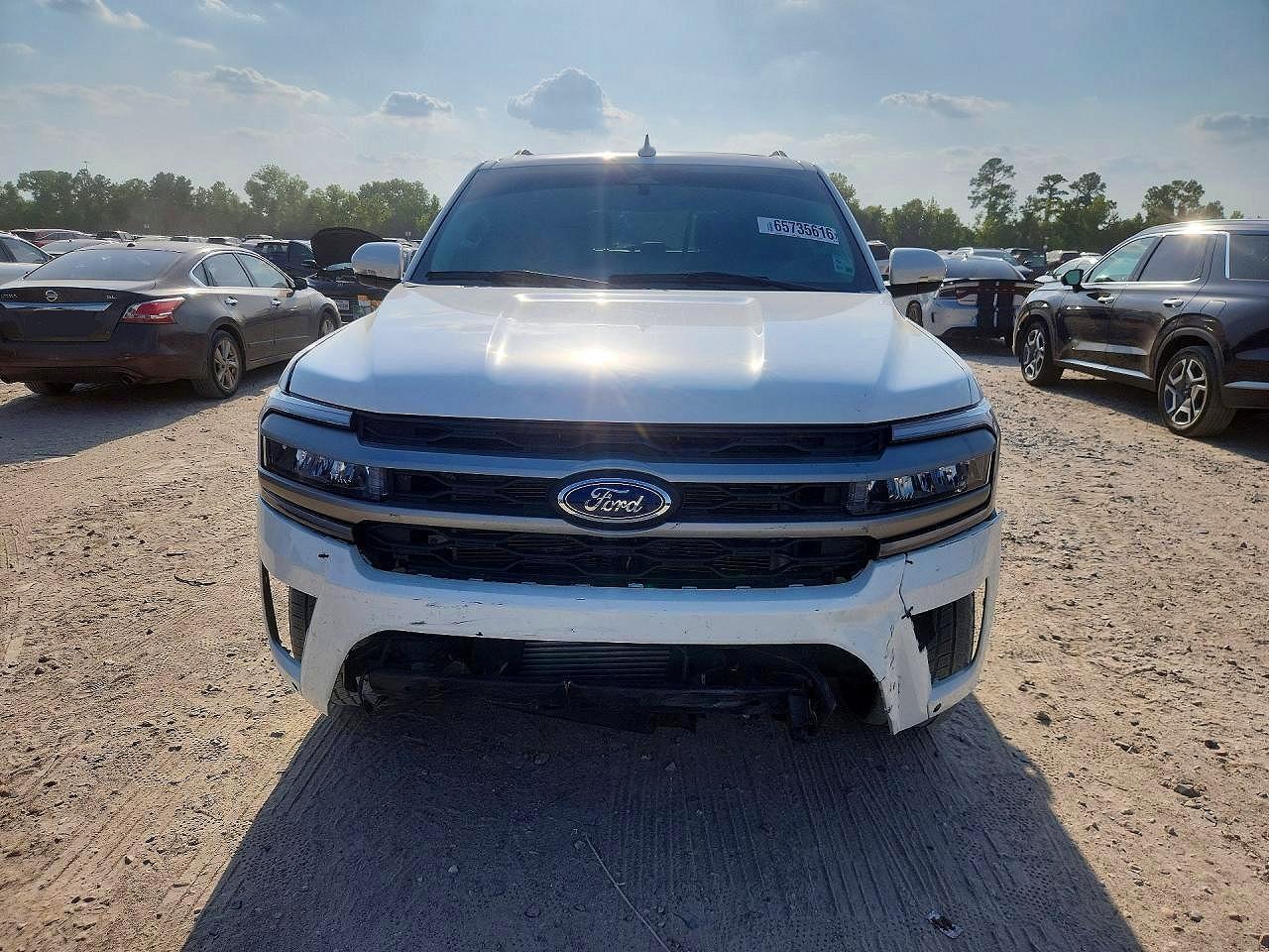 2024 Ford Expedition Xlt - Фото 5