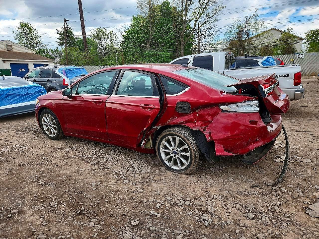 2017 Ford Fusion - Image 2