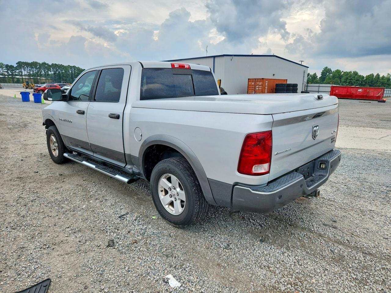 2012 Dodge Ram 1500 Slt - Image 2