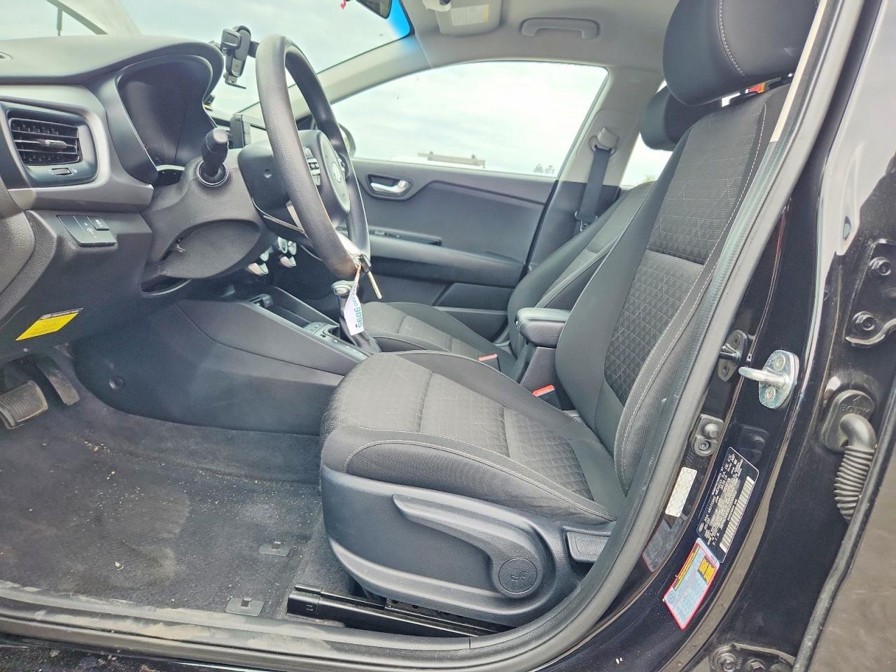 2020 Kia Rio S - Фото 7