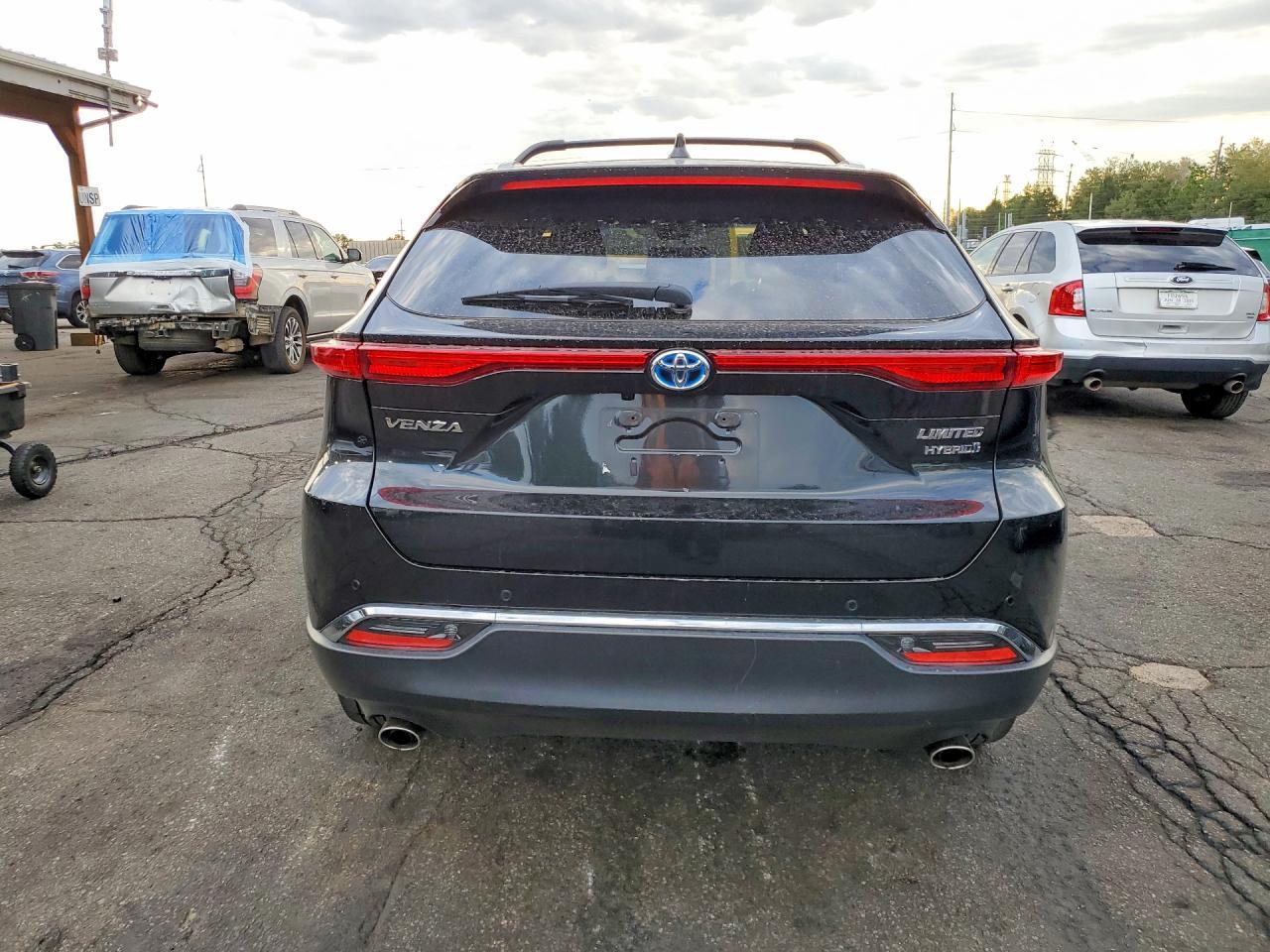 2021 Toyota Venza Limited - Фото 6