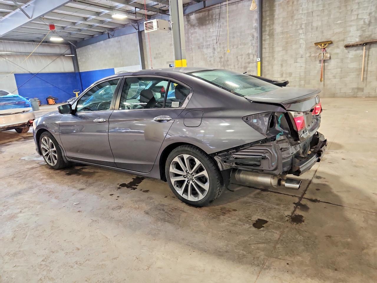 2014 Honda Accord Sport - Фото 2