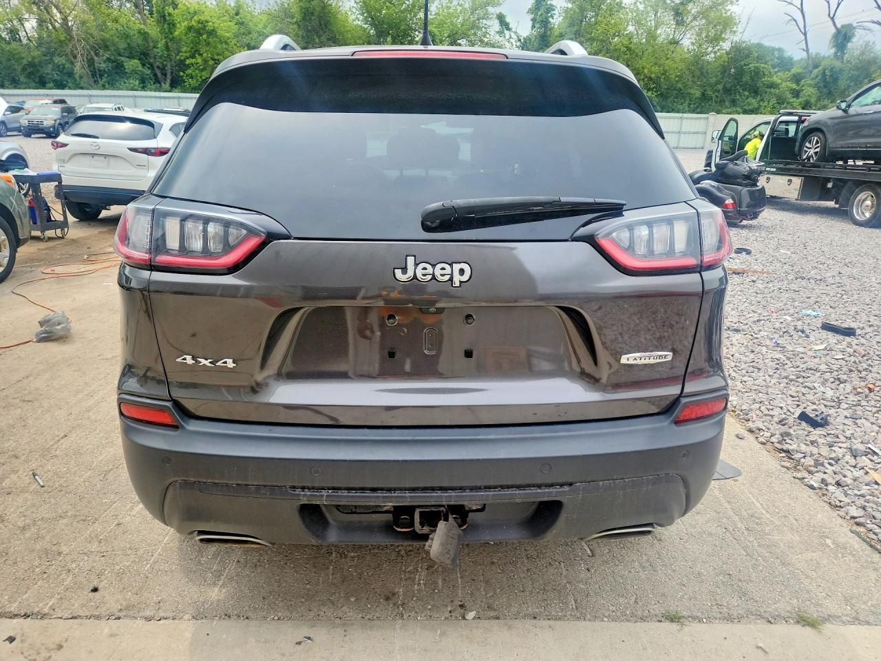 2019 Jeep Cherokee Latitude Plus - Фото 6