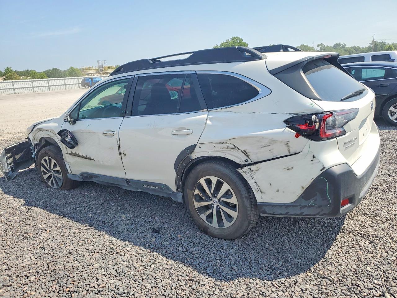 2024 Subaru Outback Premium - Image 2