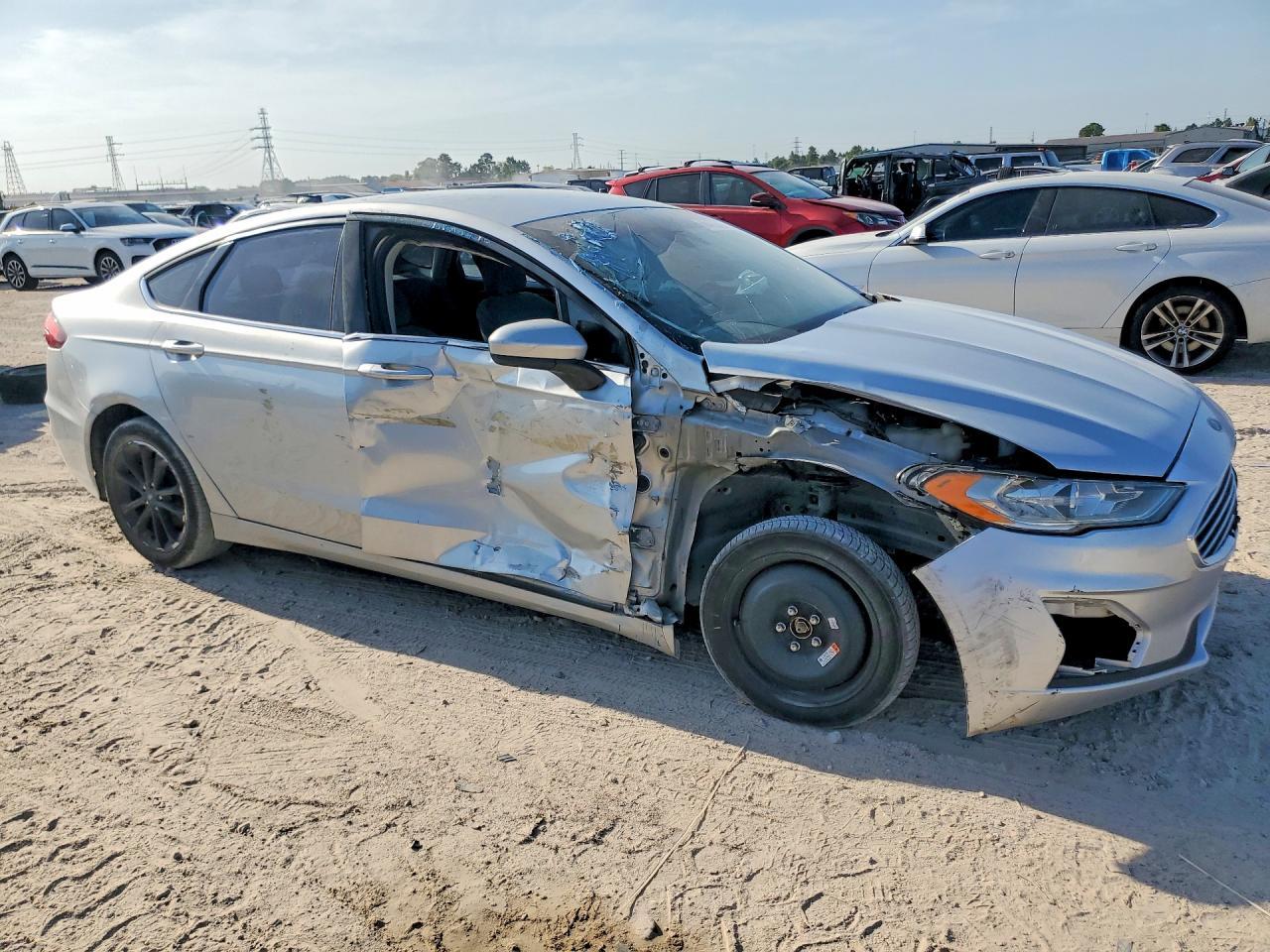 2019 Ford Fusion Se - Image 4