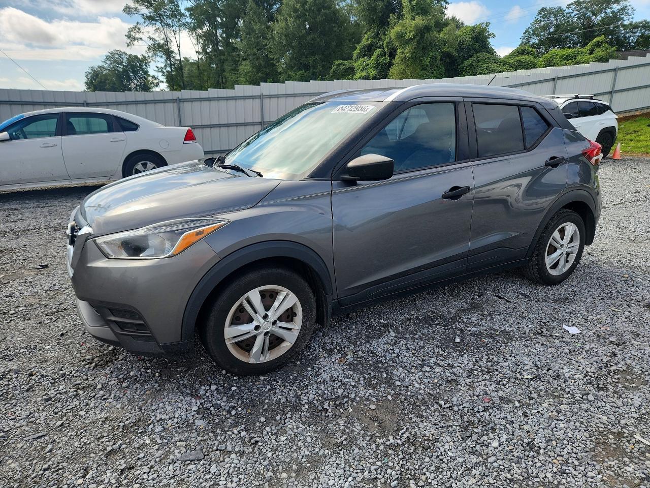 2019 Nissan Kicks S