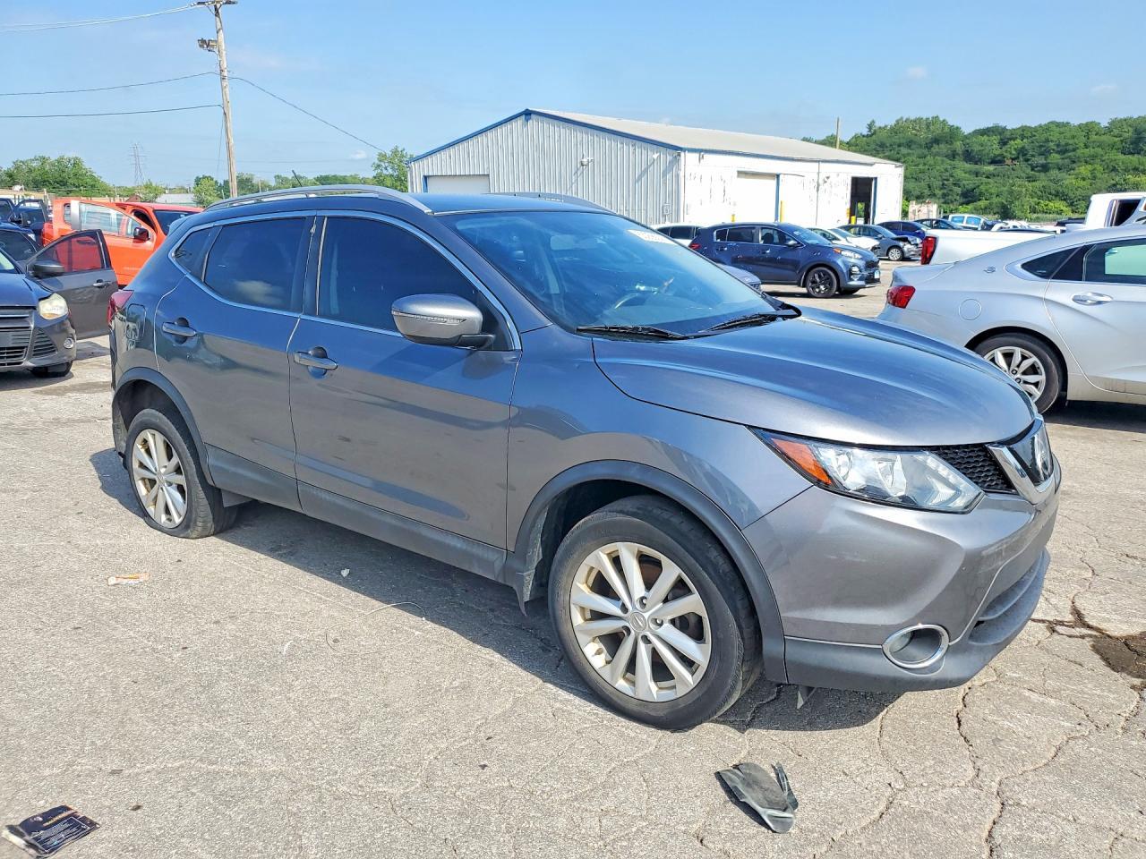 2018 Nissan Rogue Sport Awd Sv - Фото 4