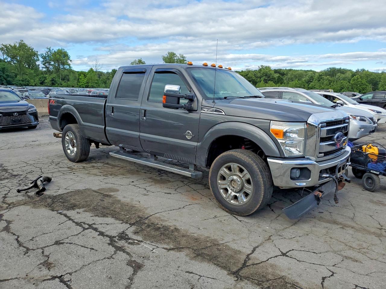 2015 Ford F350 Super Duty - Image 4