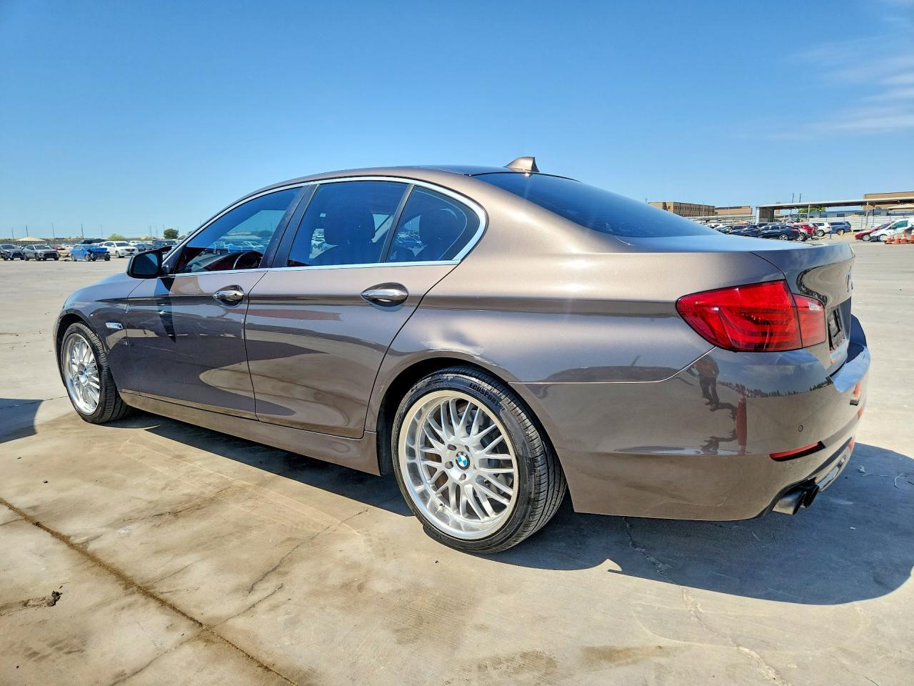 2013 BMW 528 I - Фото 2