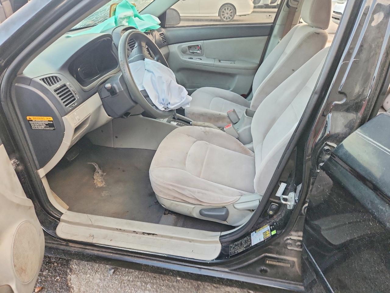 2008 Kia Spectra Lx - Image 7