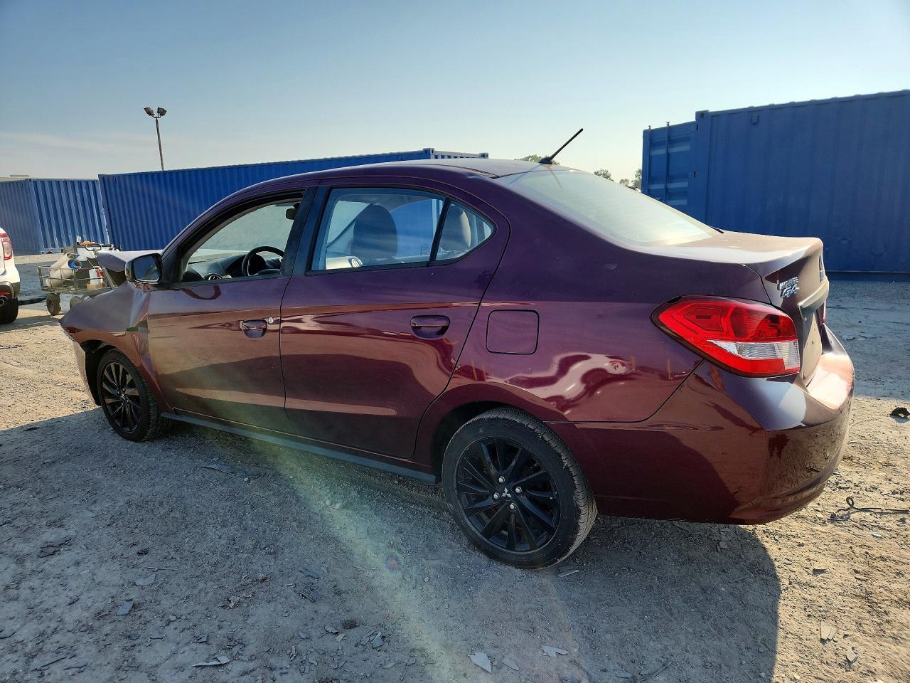 2020 Mitsubishi Mirage G4 Se - Фото 2