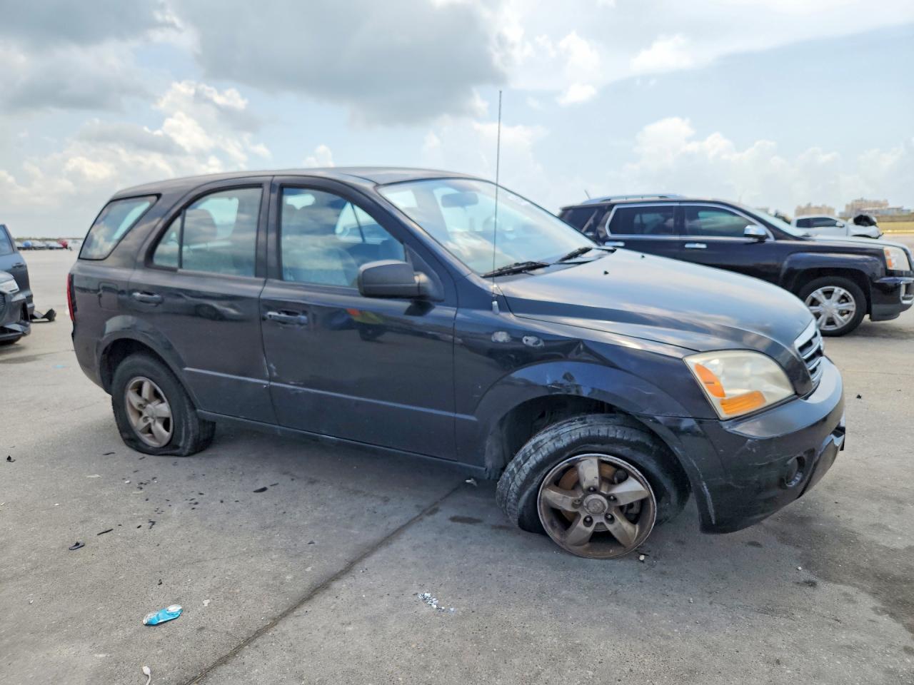 2008 Kia Sorento Base - Image 4