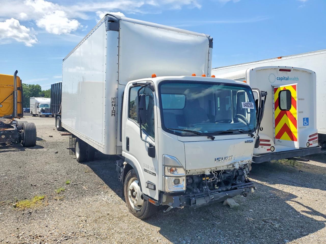 2024 Isuzu Npr Hd Box Truck - Image 4