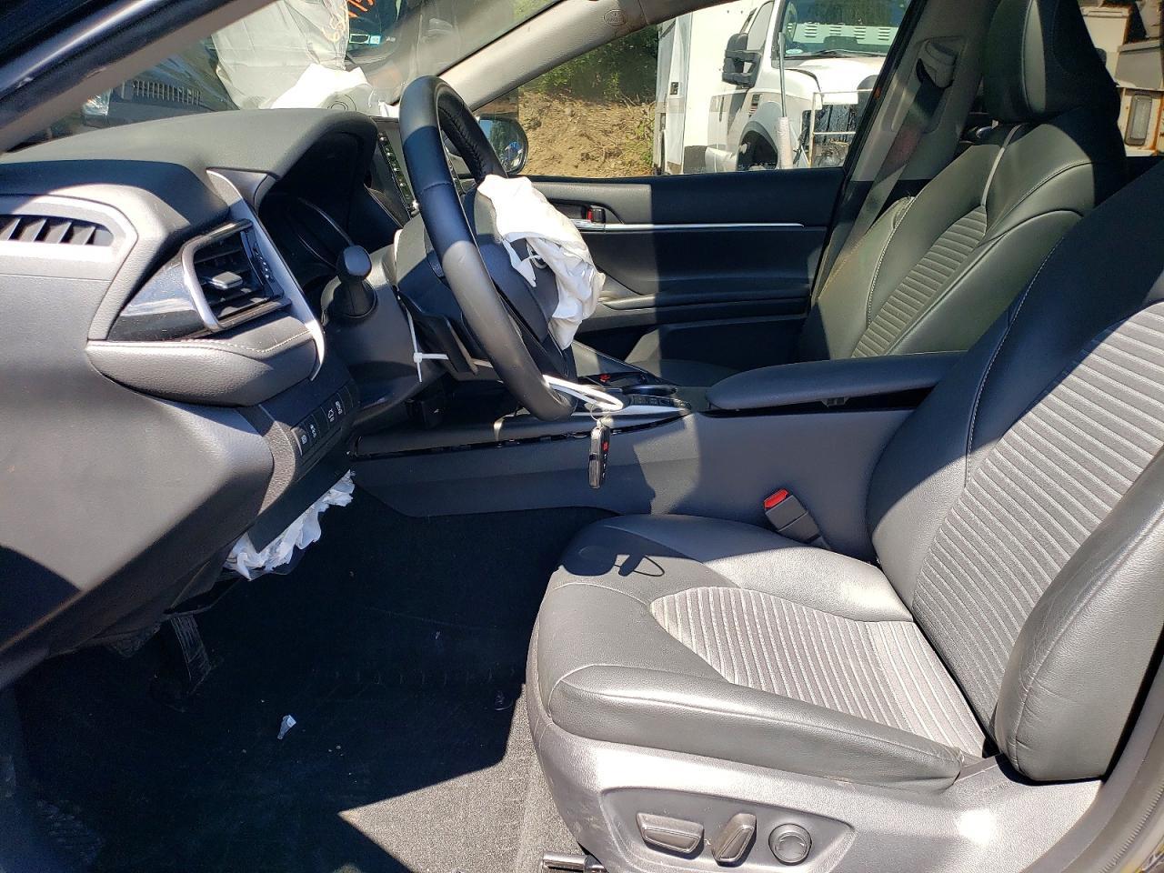 2023 Toyota Camry Hybrid Se - Фото 7