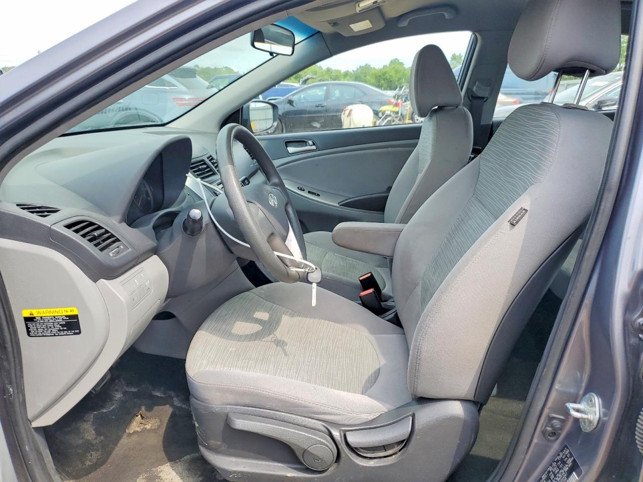 2017 Hyundai Accent Se - Фото 7