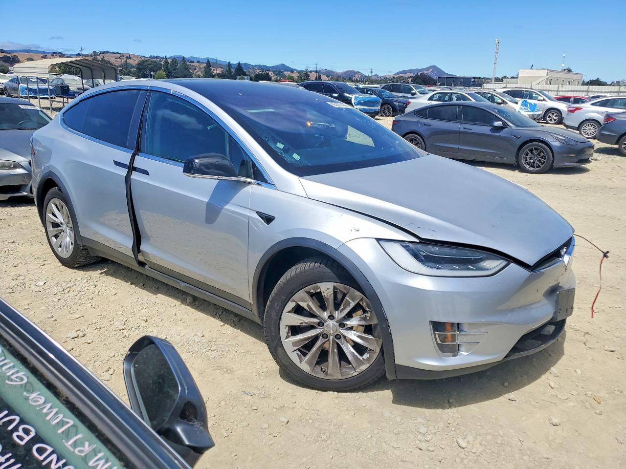 2018 Tesla Model X - Фото 4