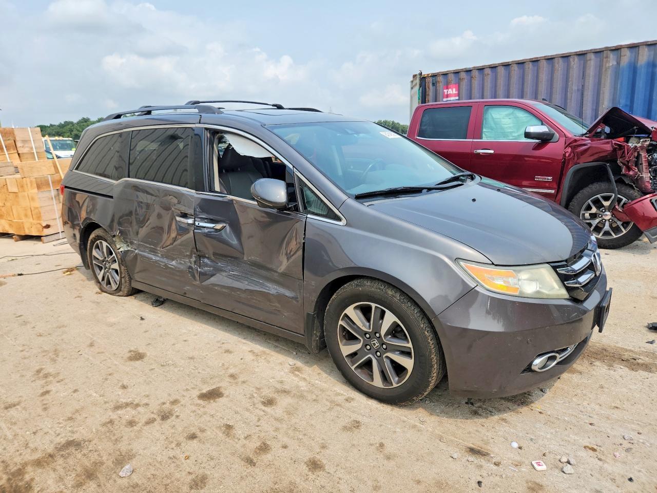 2014 Honda Odyssey Touring - Фото 4