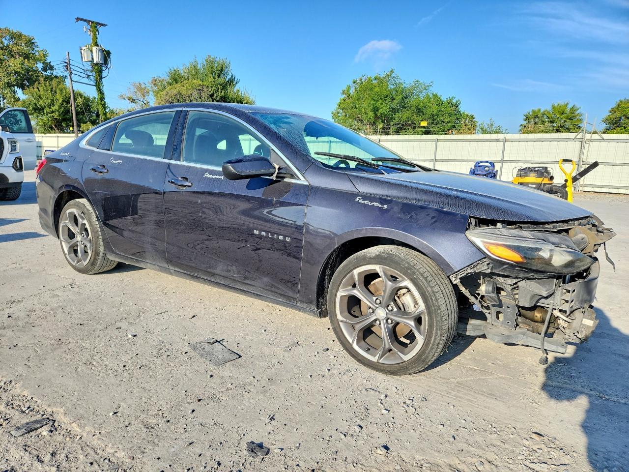 2023 Chevrolet Malibu Lt - Фото 4