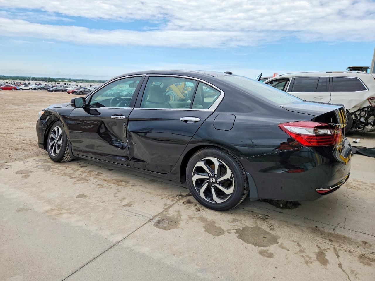2016 Honda Accord Exl - Image 2