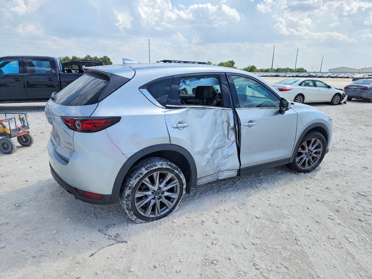 2021 Mazda Cx-5 Grand Touring - Image 3