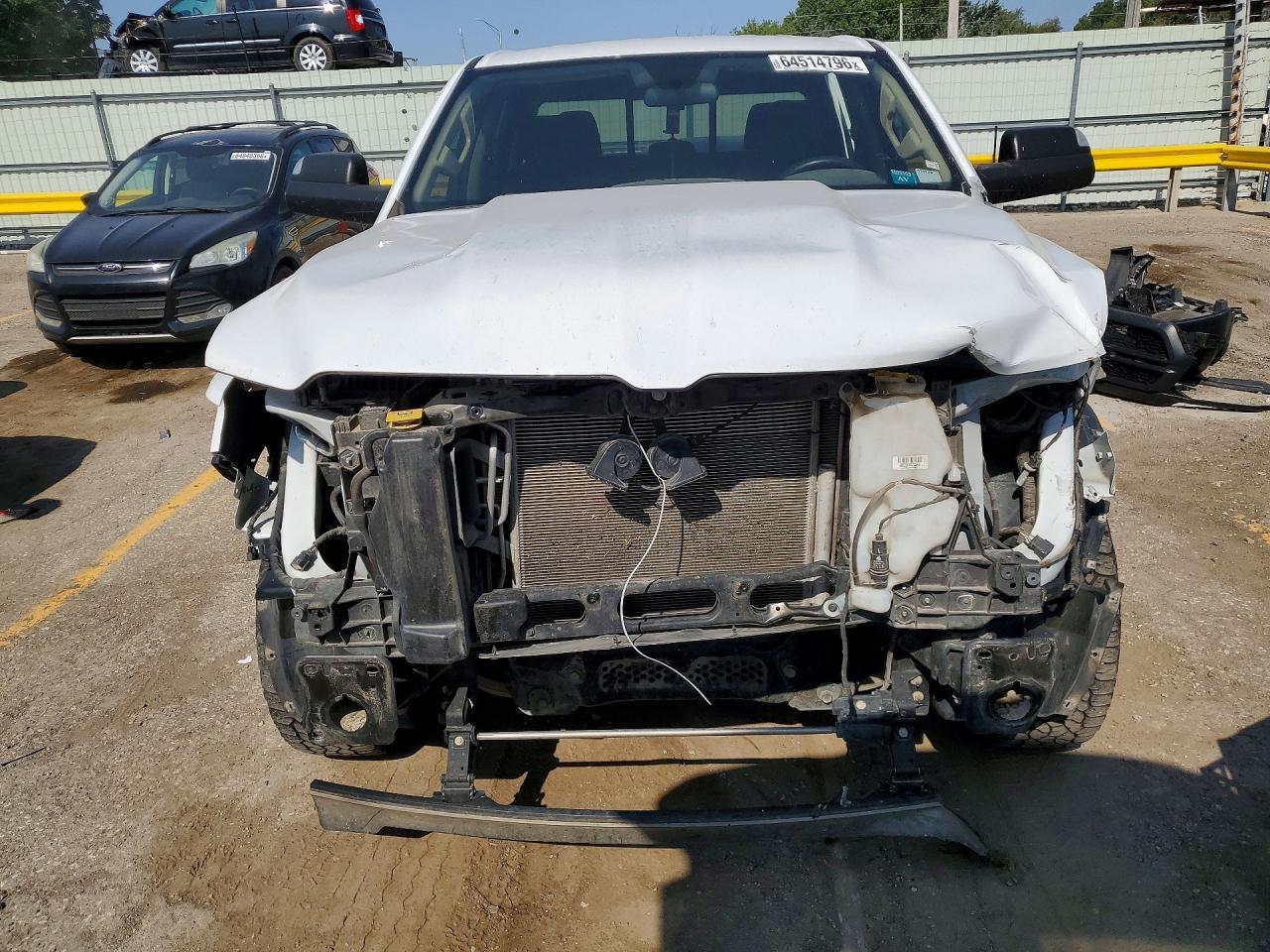 2019 Ram 1500 Tradesman - Фото 5