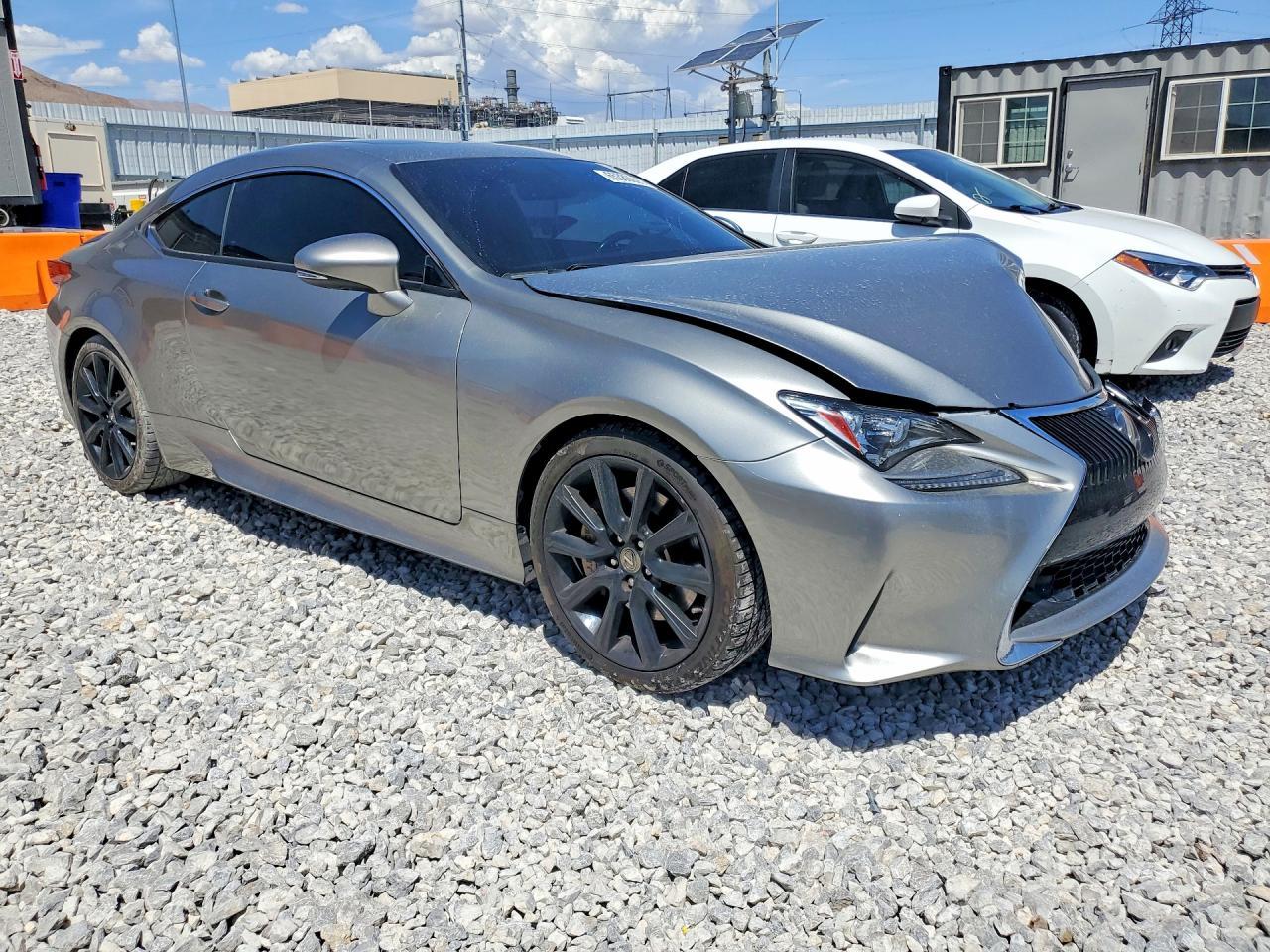 2017 Lexus Rc 200T - Фото 4