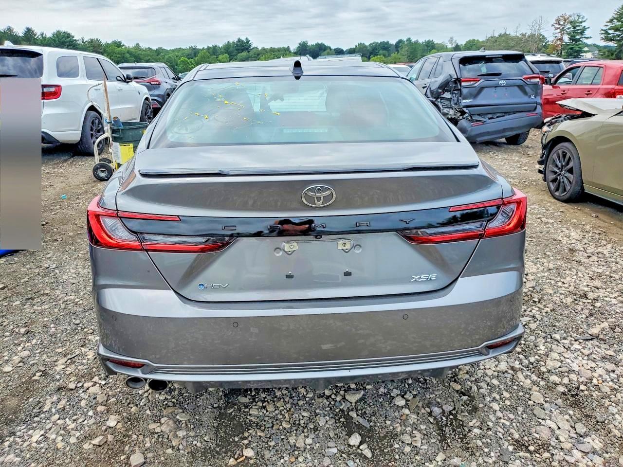 2025 Toyota Camry Xse - Фото 6