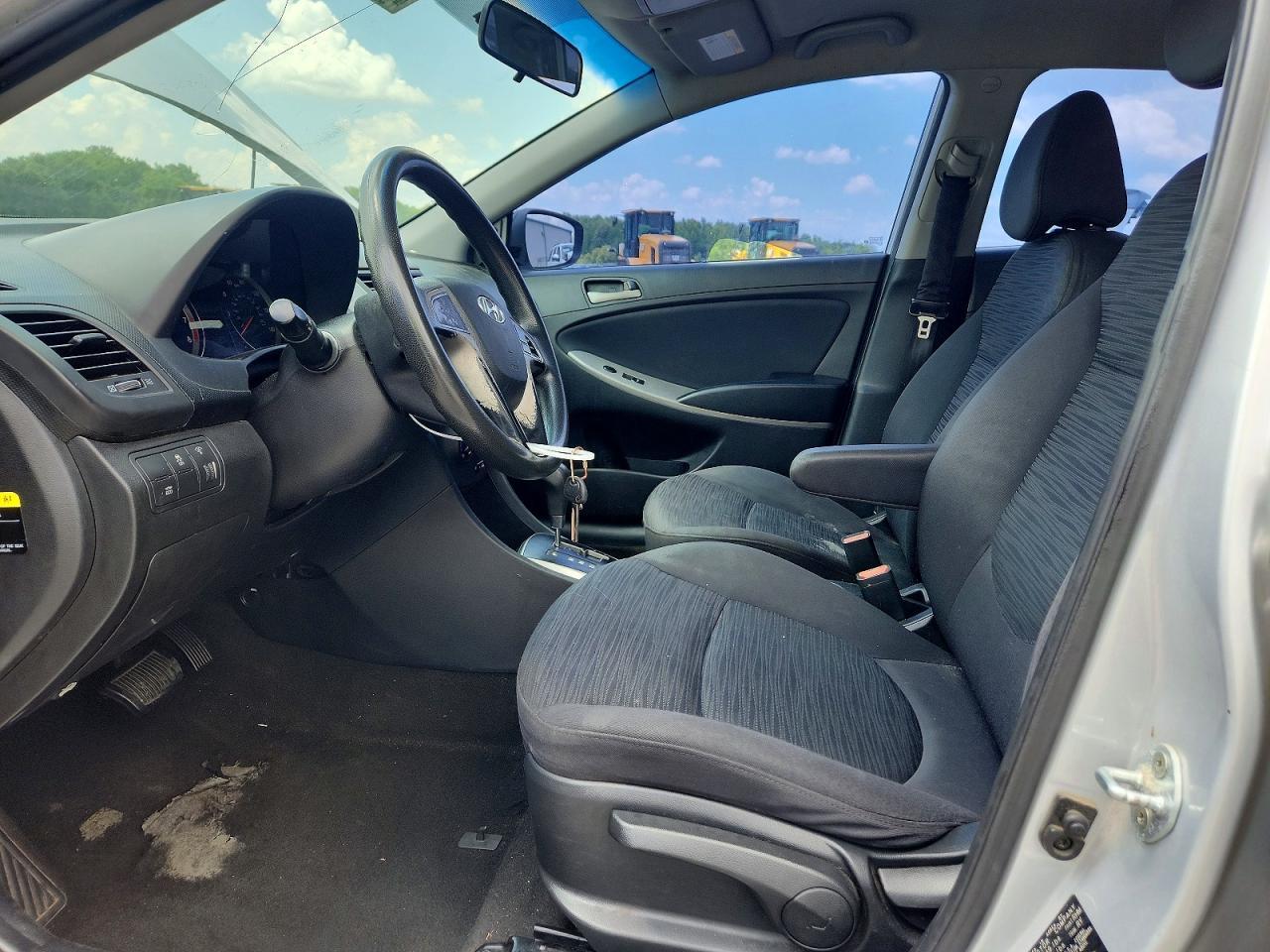 2016 Hyundai Accent Se - Фото 7