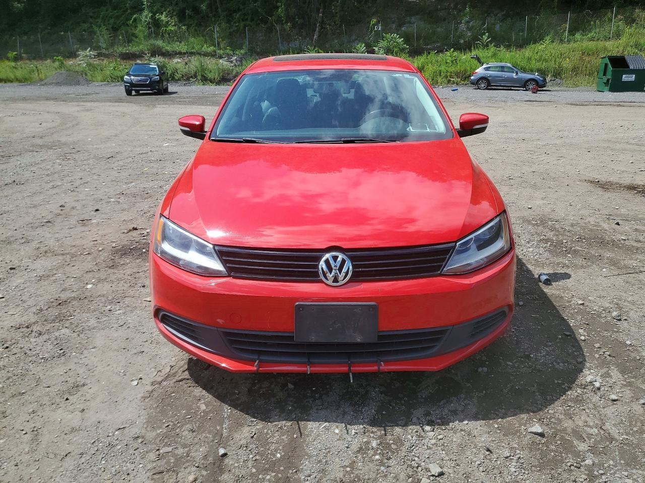 2012 Volkswagen Jetta Se - Image 5
