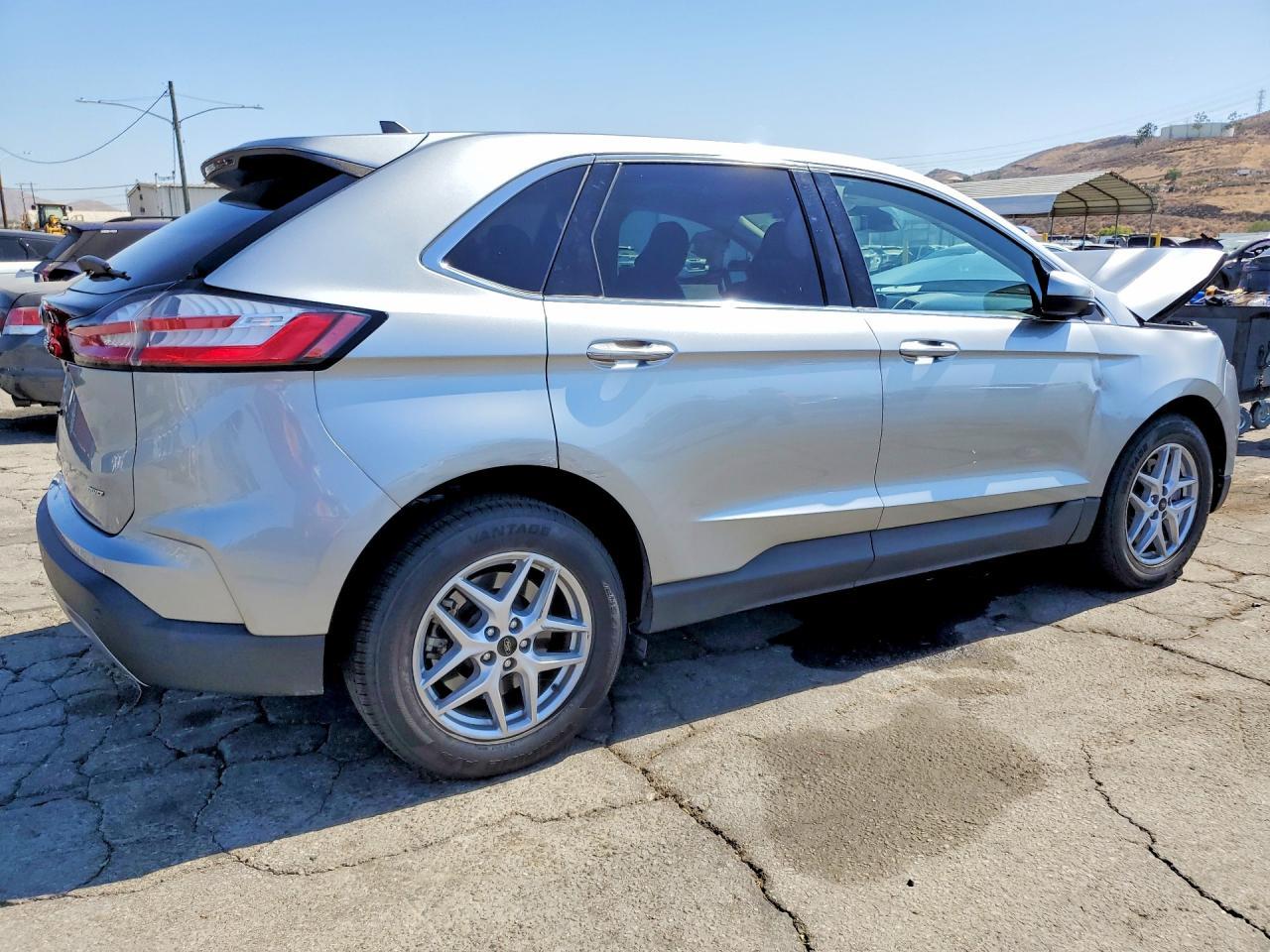 2023 Ford Edge Sel - Фото 3