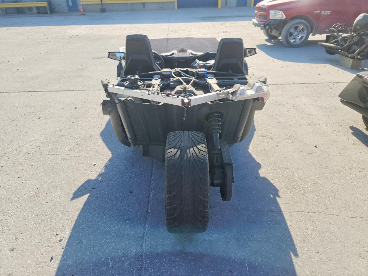 2022 Polaris Slingshot S - Фото 4