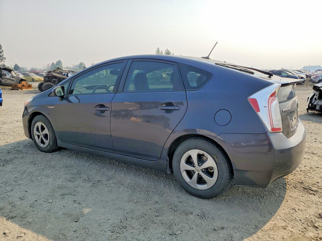 2012 Toyota Prius Four - Image 2