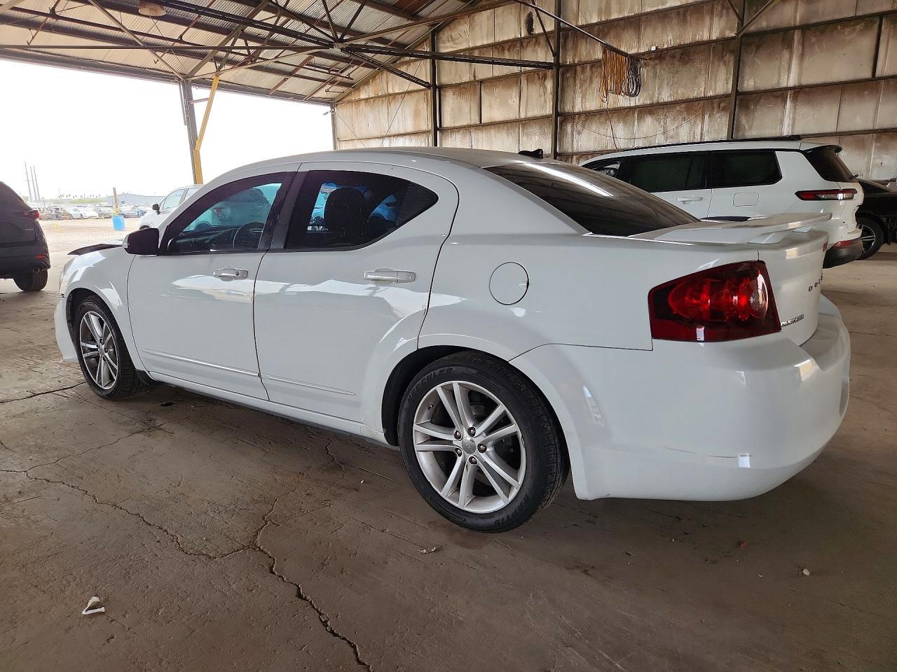 2012 Dodge Avenger Sxt - Image 2