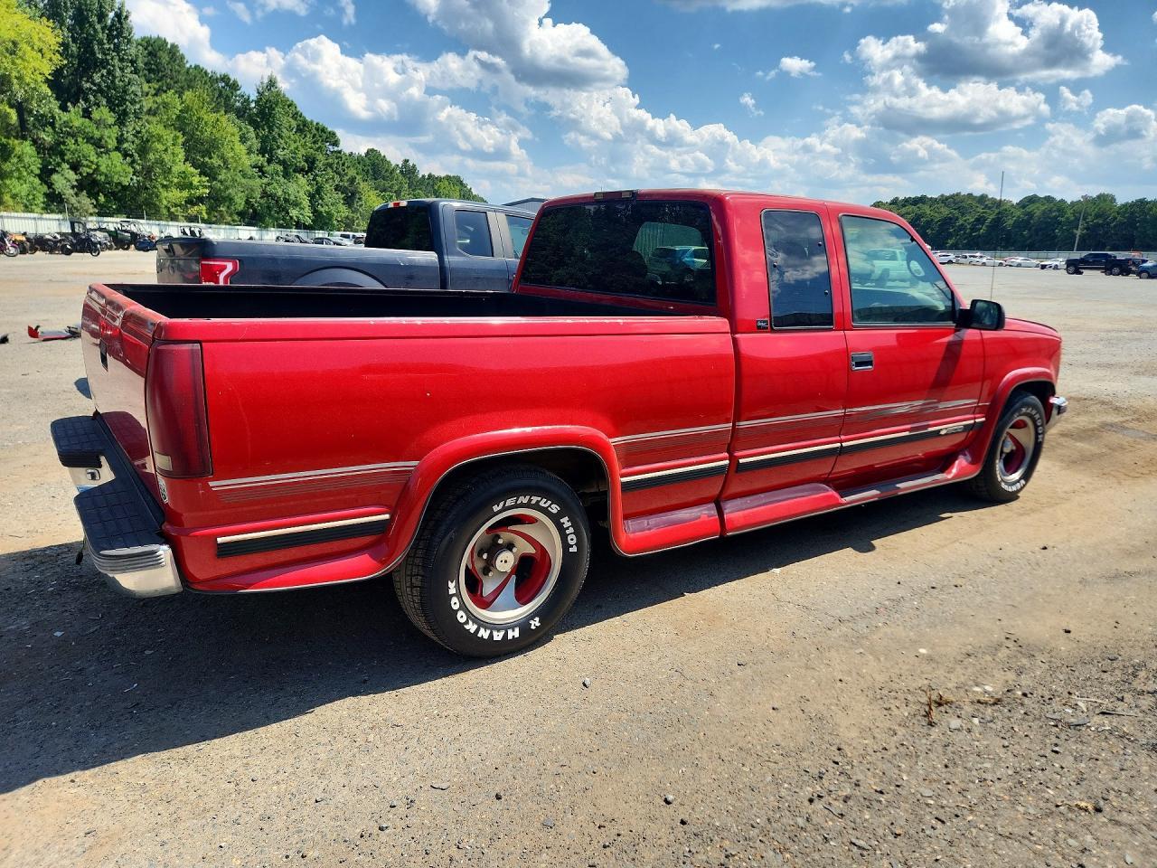1997 Chevrolet Gmt-400 C1500 - Фото 3