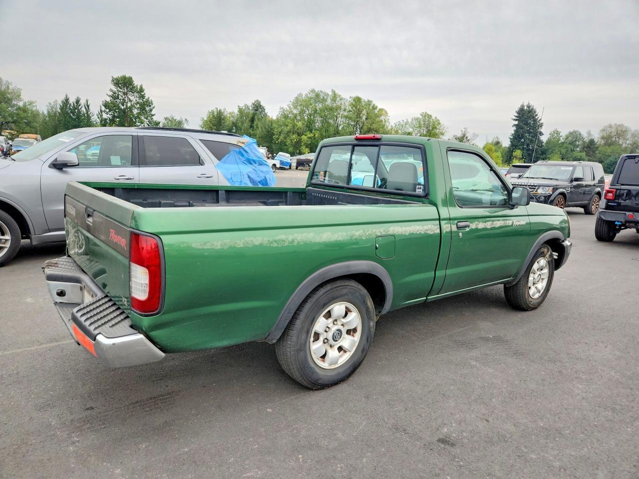 1998 Nissan Frontier Base - Фото 3