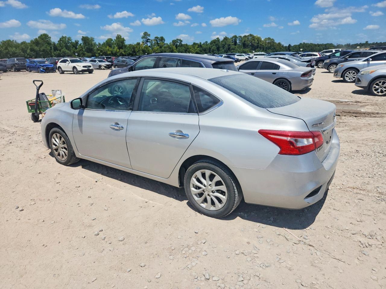 2018 Nissan Sentra Sv - Image 2