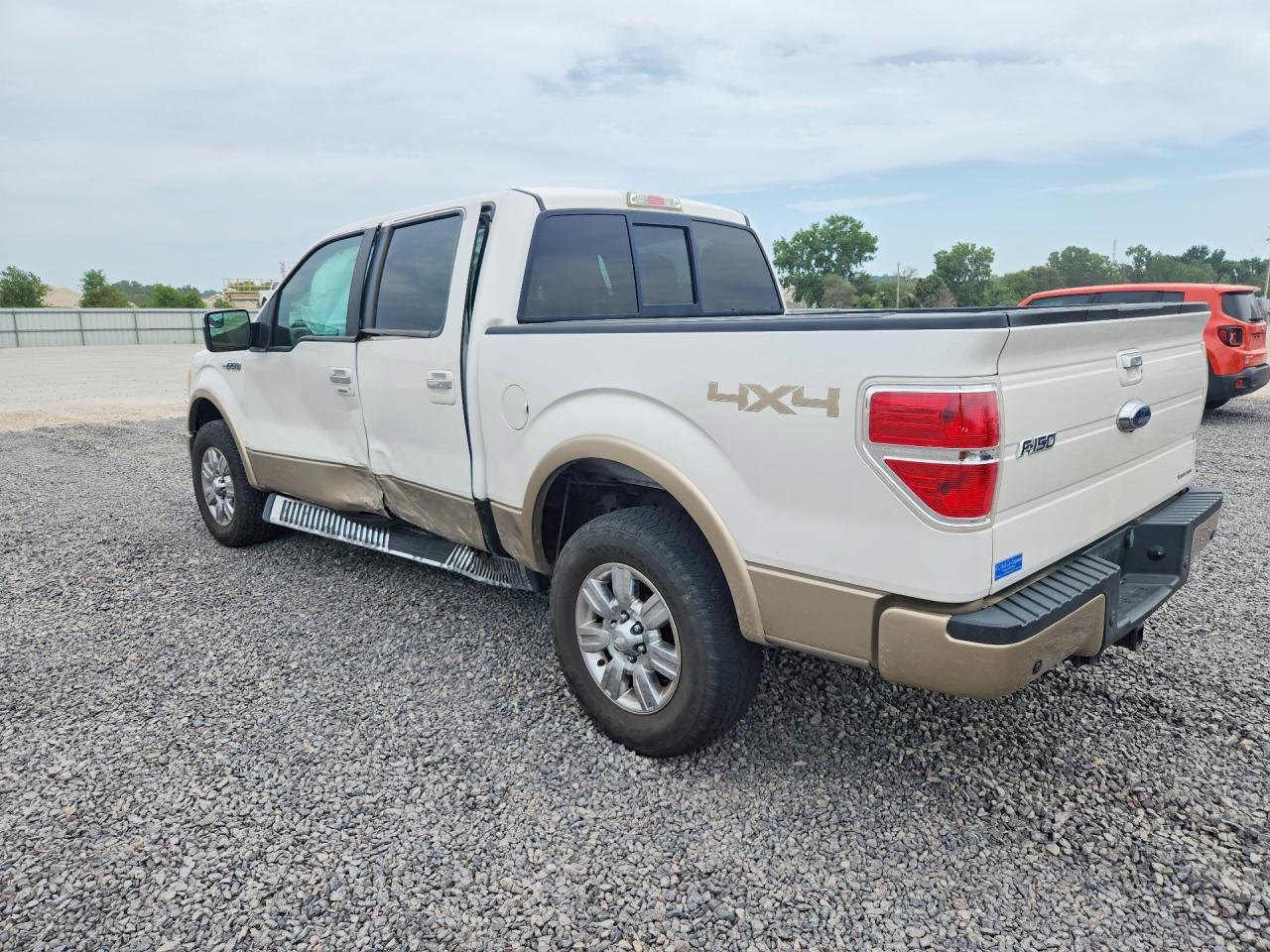 2011 Ford F150 Supercrew - Фото 2