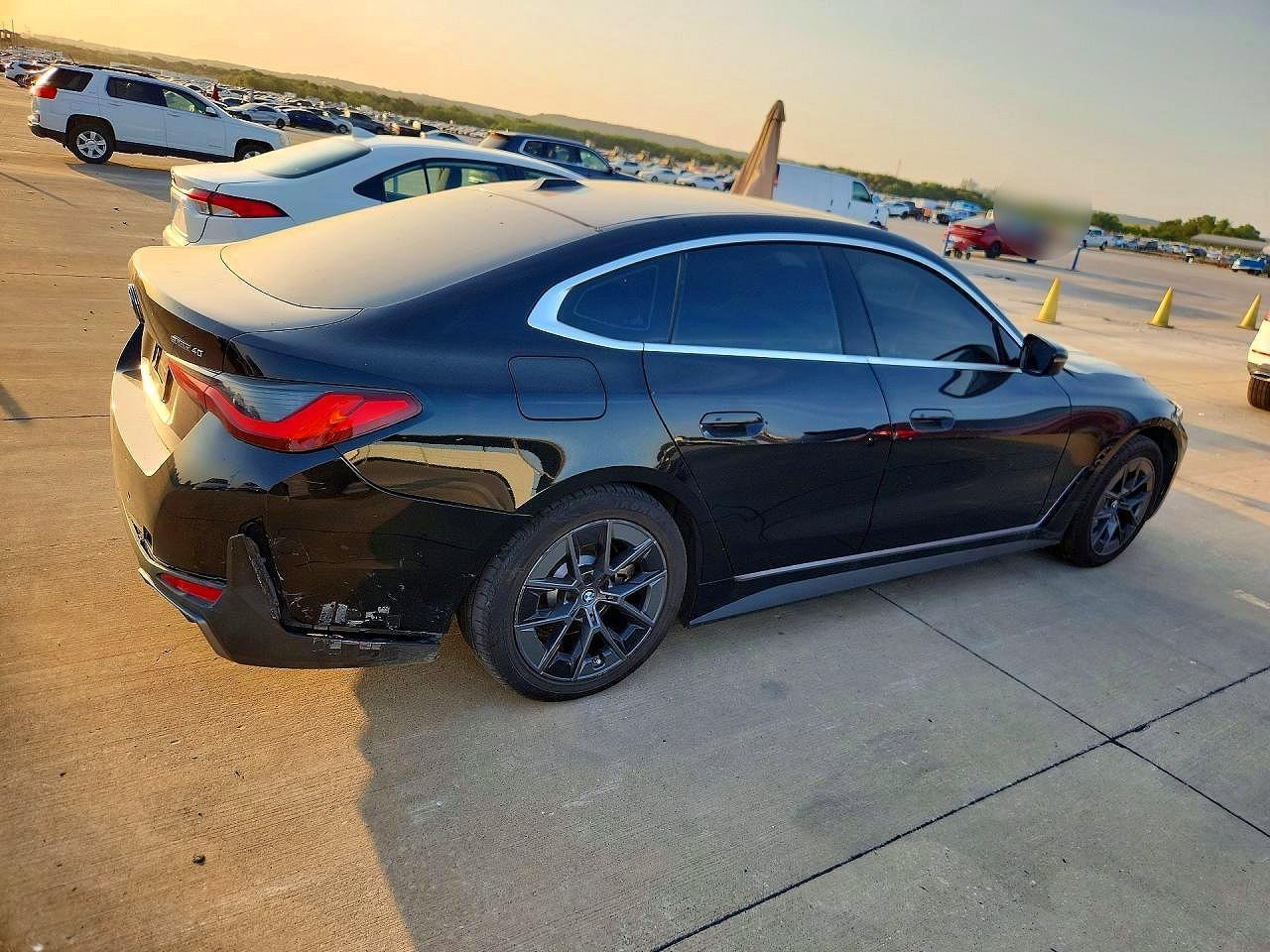 2023 BMW I4 Edrive 40 - Фото 3