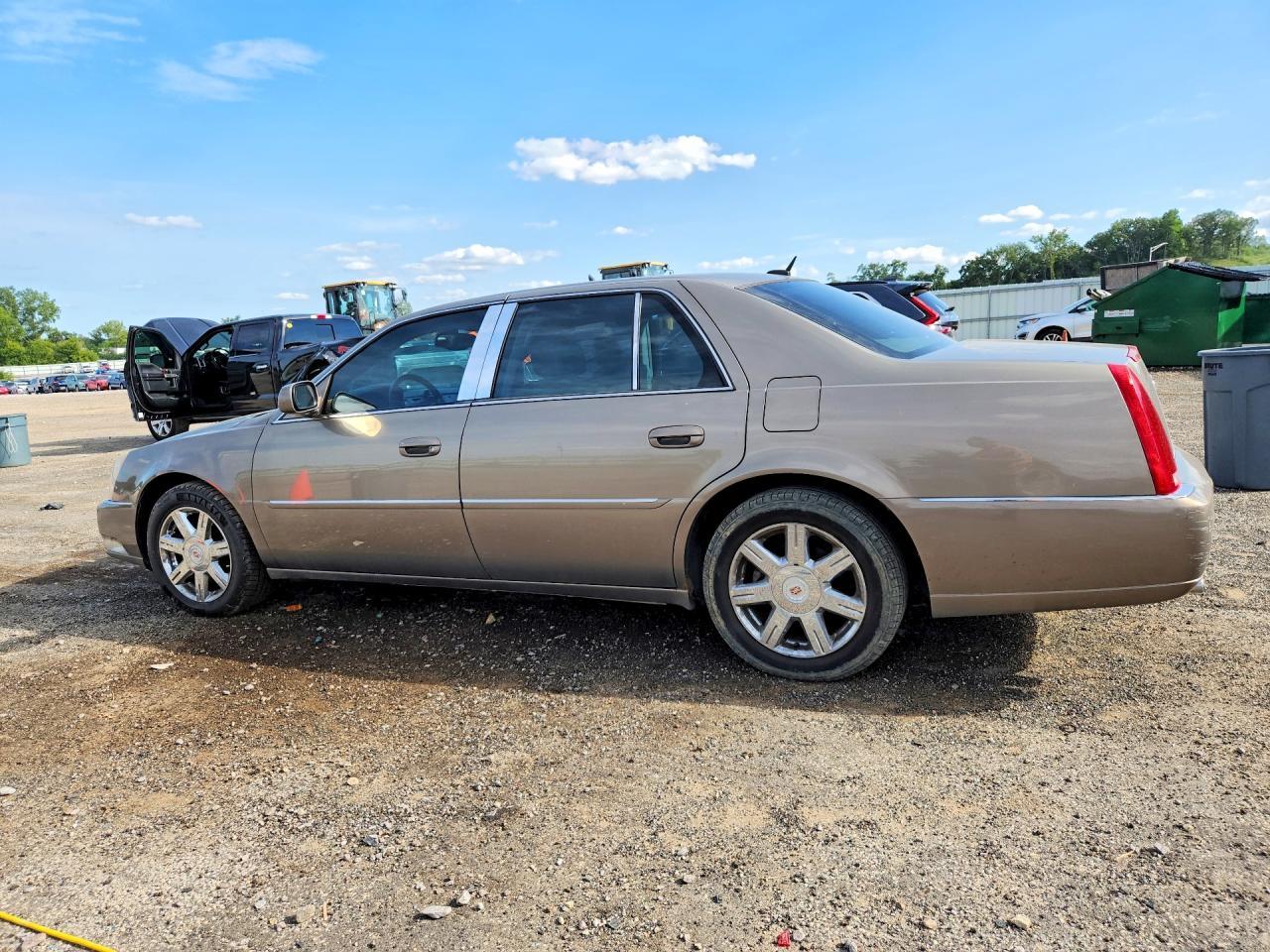 2006 Cadillac Dts - Фото 2