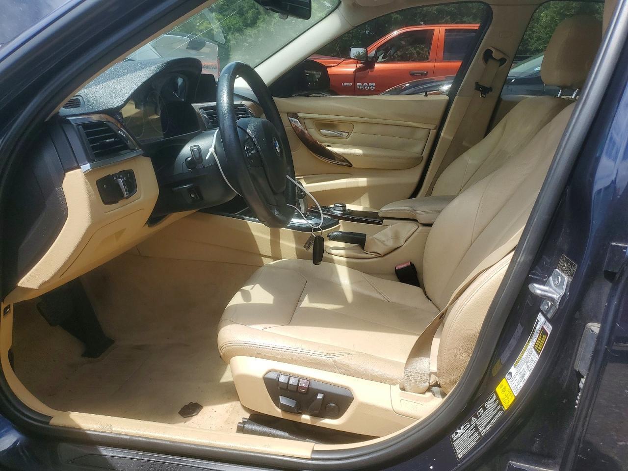 2013 BMW 328 Xi - Фото 7
