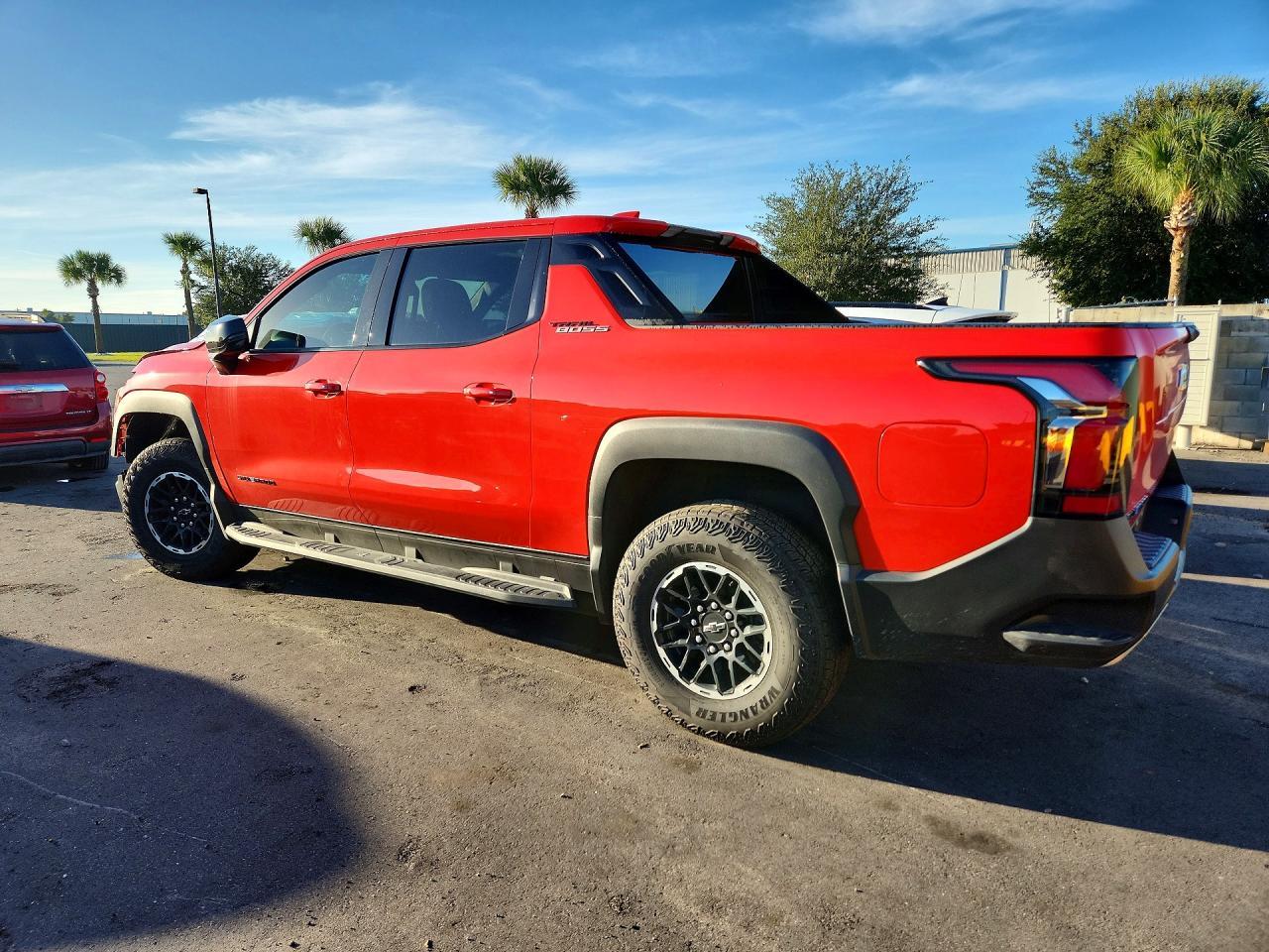 2026 Chevrolet Silverado Trail Boss - Фото 2